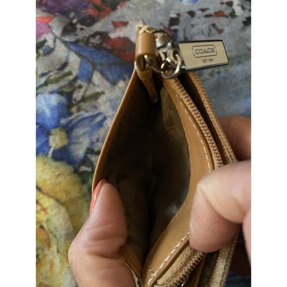 Coach card/change leather key holder beige New - Picture 4 of 5